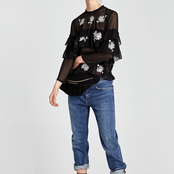 NWT Zara RARE Embroidered Tulle Floral Black Tiered Blouse Top Size M Medium - Picture 3 of 12